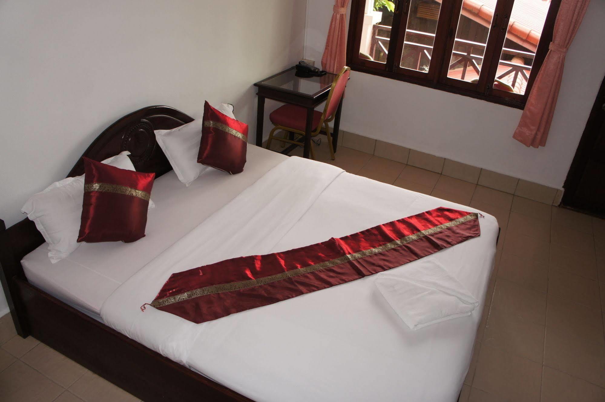 Suksavanh River 2 Hotel Ban Nongdouang المظهر الخارجي الصورة